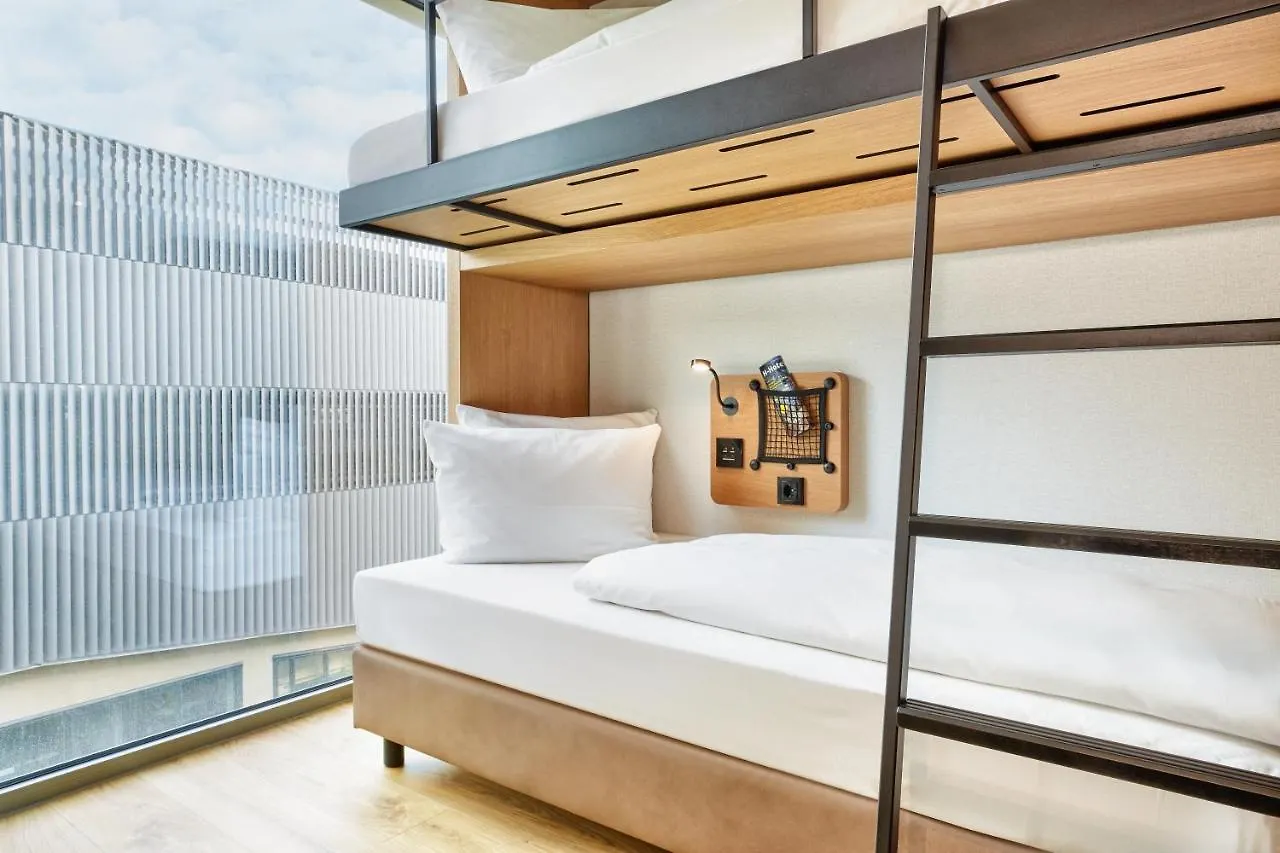 H2 Hotel Leipzig 3*,
